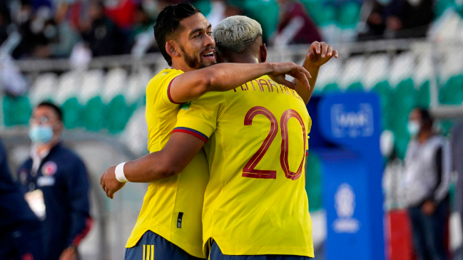 Paraguay y Colombia se enfrentan con la ilusión de instalarse en zona de clasificación directa