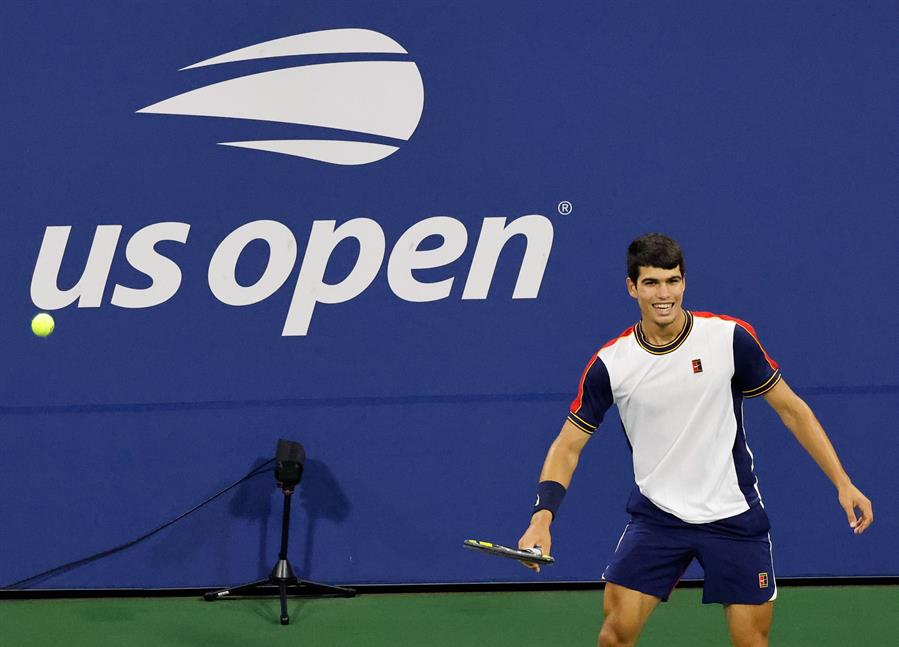 ¡Imparable! Carlos Alcaraz se deshizo de Peter Gojowczyk y ya está en cuartos del US Open