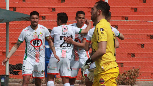 Cobresal arrasó con Ñublense en su quinto triunfo al hilo por el Campeonato Nacional