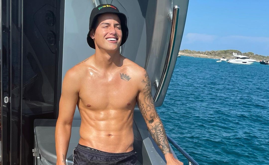 James Rodríguez desató molestia en Inglaterra por polémica fiesta en un yate en Ibiza