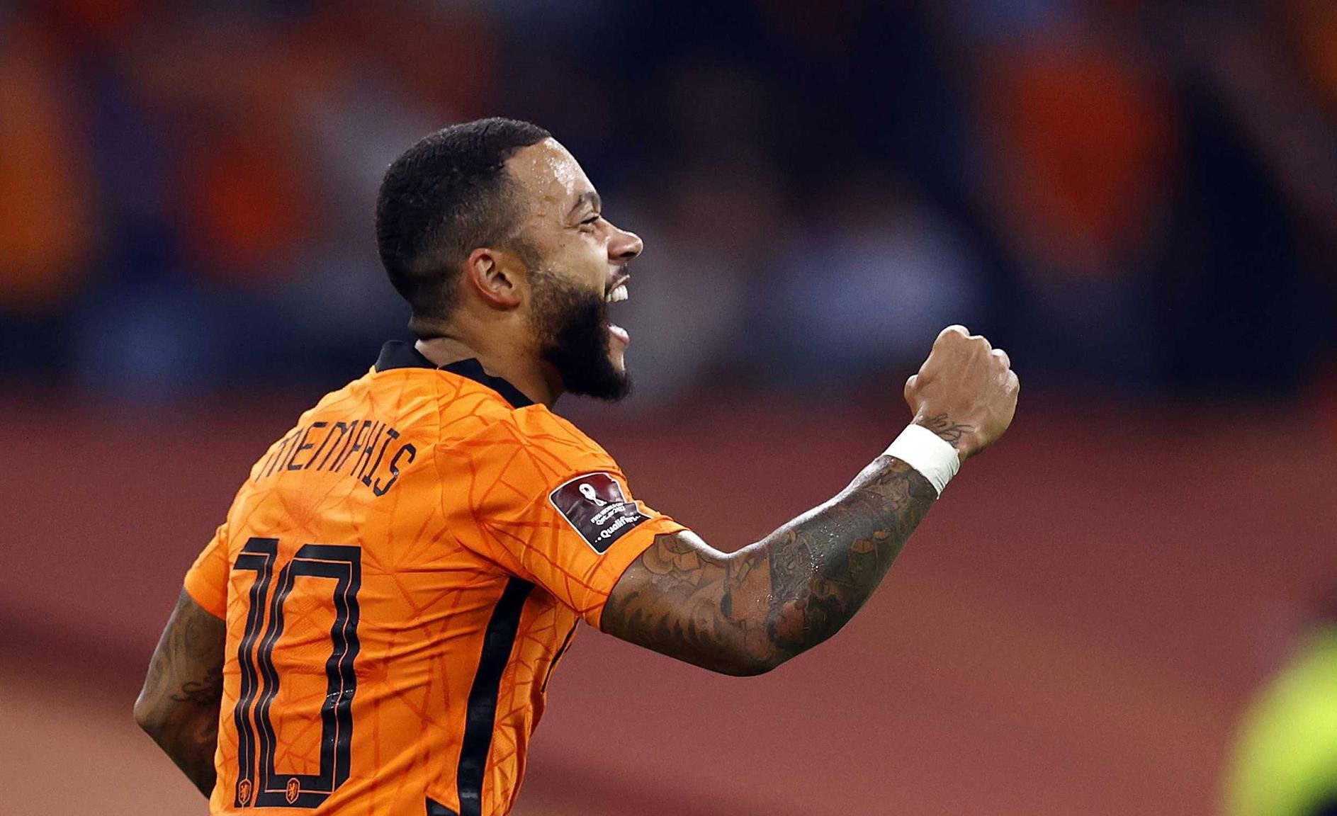 Clasificatorias: Países Bajos aplastó a Turquía con un enorme Memphis Depay