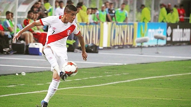 Unión Española oficializó fichaje del mundialista peruano Paolo Hurtado