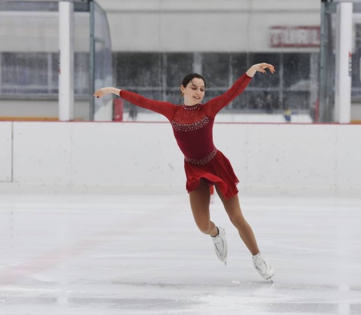 Patinadora en hielo chilena competirá por un cupo en los Juegos Olímpicos de Invierno