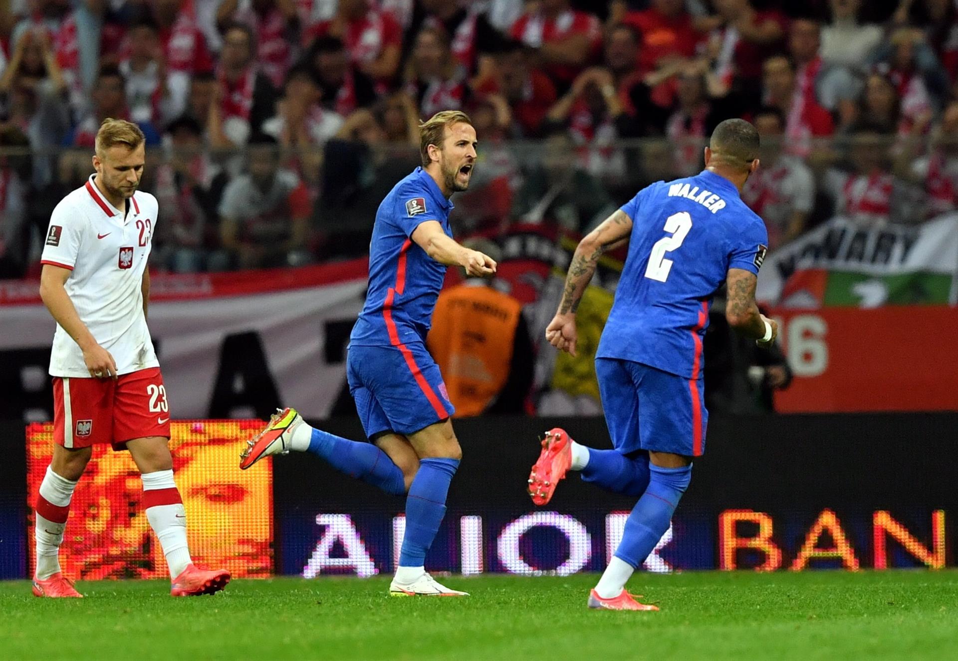 Harry Kane superó a Michael Owen en tabla de goleadores de Inglaterra con una joya ante Polonia