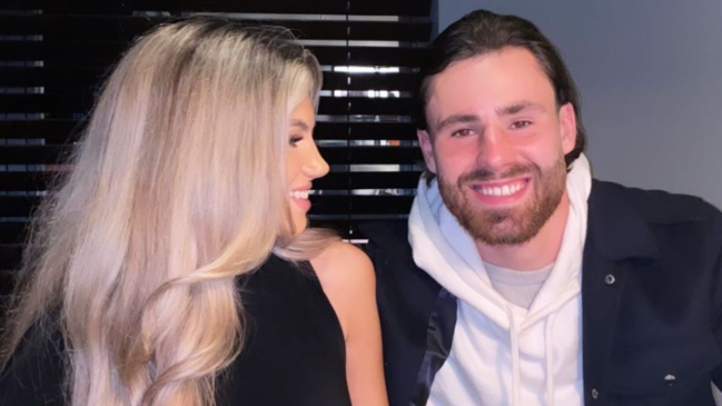 La jornada de Brereton: Cena romántica y un saludo a Jamie Vardy por su club Rochester NY