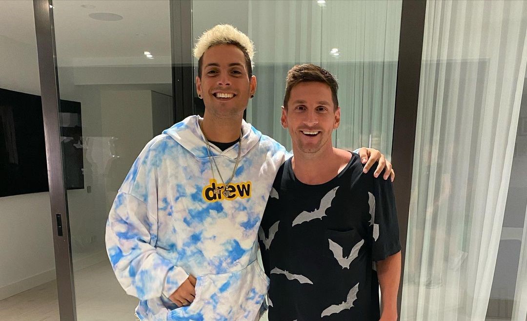 Feroz polémica en Argentina por entrada gratuita a un streamer para el duelo ante Bolivia