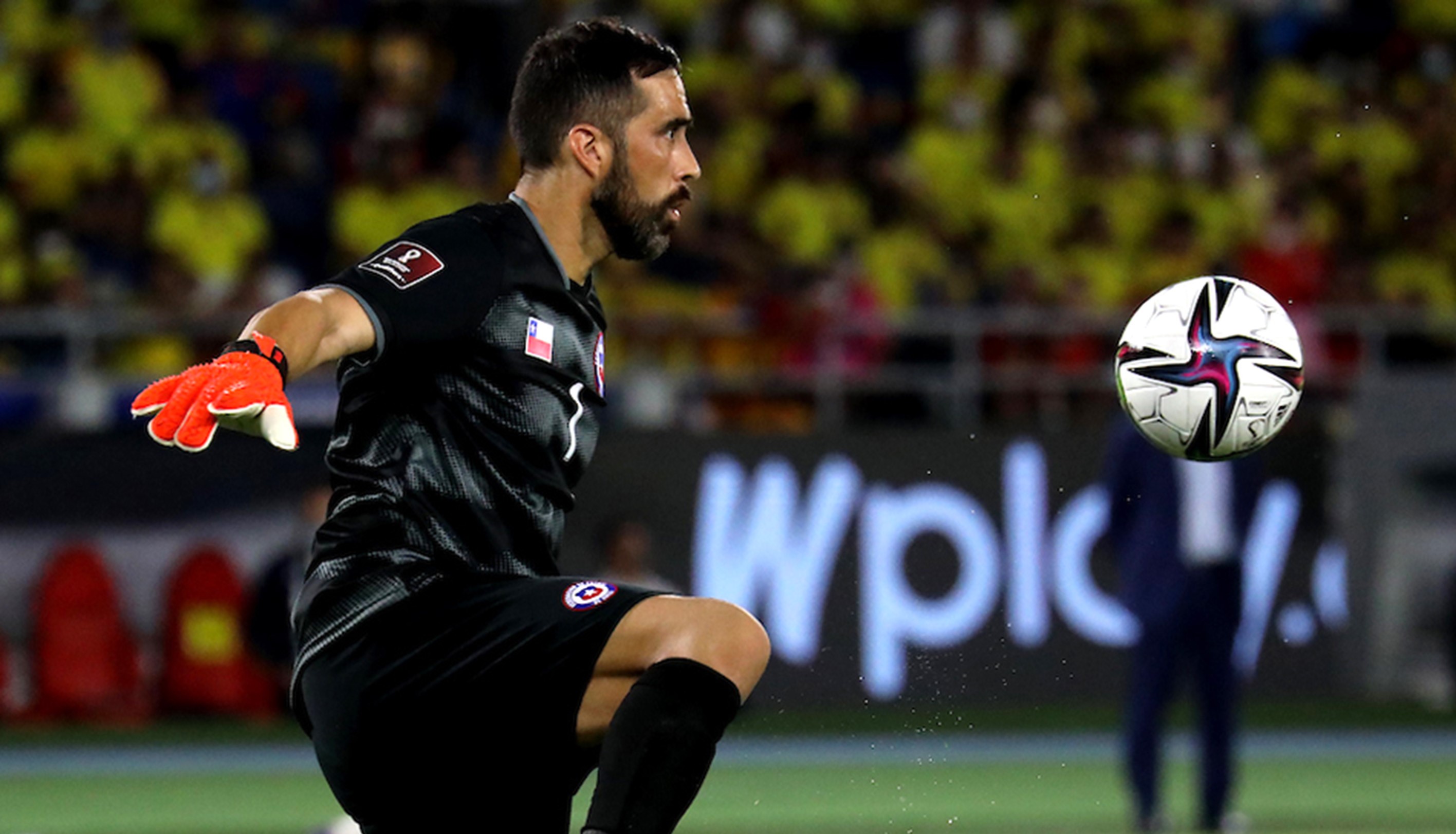 Claudio Bravo: Jugar una fecha triple es complejo, pero no nos vamos a escudar en eso