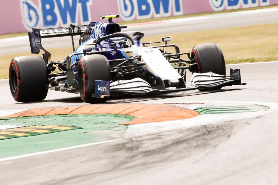 El Mercedes de Lewis Hamilton dominó la primera práctica libre en Monza