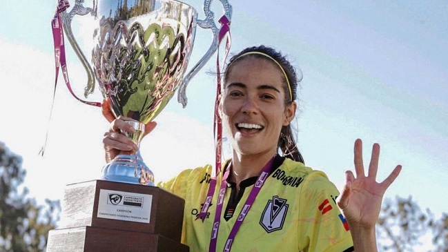 Santiago Morning anunció la salida de la arquera Ryann Torrero por “motivos personales”