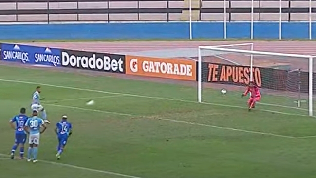 Ex Colo Colo “Canchita” Gonzales se lució con penal “a lo Panenka” en la liga peruana