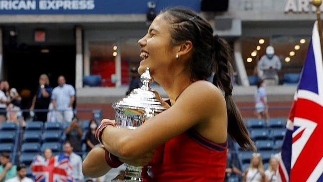Emma Raducanu ascendió 109 puestos en el ranking WTA tras su título en el US Open