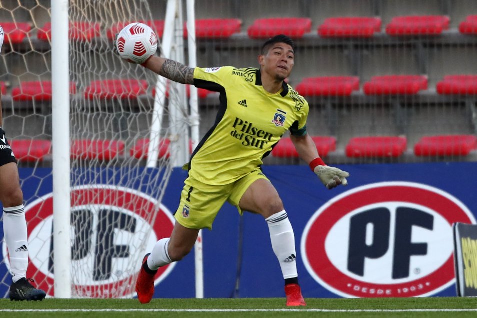 La formación con la que Colo Colo buscará un nuevo triunfo ante Everton