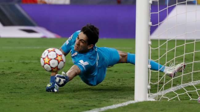 RB Salzburgo desperdició dos penales y Sevilla salvó un empate en su estreno en la Champions