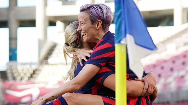 Estados Unidos pagará igual salario a seleccionados de fútbol masculinos y femeninos