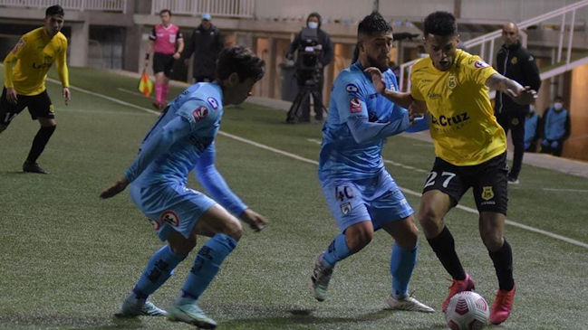 San Luis y Deportes Iquique empataron y se estancaron en la parte baja de la Primera B