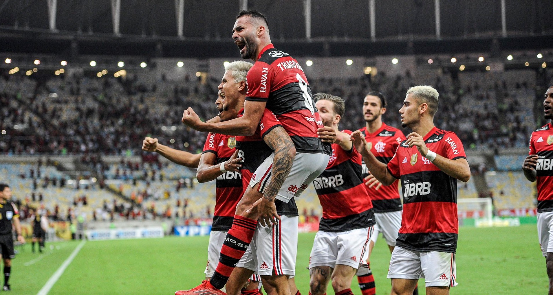 Flamengo se instaló en las semifinales de la Copa de Brasil tras despachar a Gremio