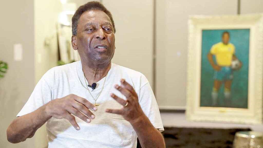 Pelé volvió a la UCI tras extracción de tumor
