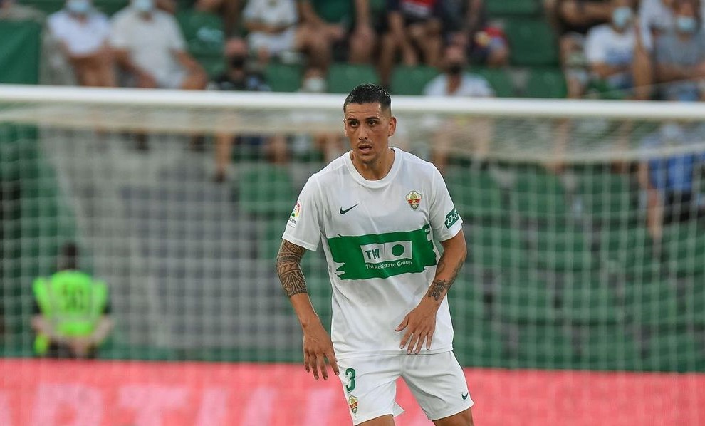 Enzo Roco salió con molestias en empate de Elche y Levante en España