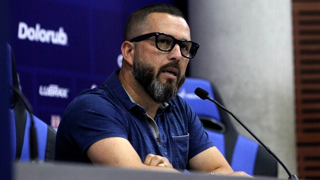 Rodrigo Goldberg: Si me preguntas como hincha, a Larrivey deberían renovarle