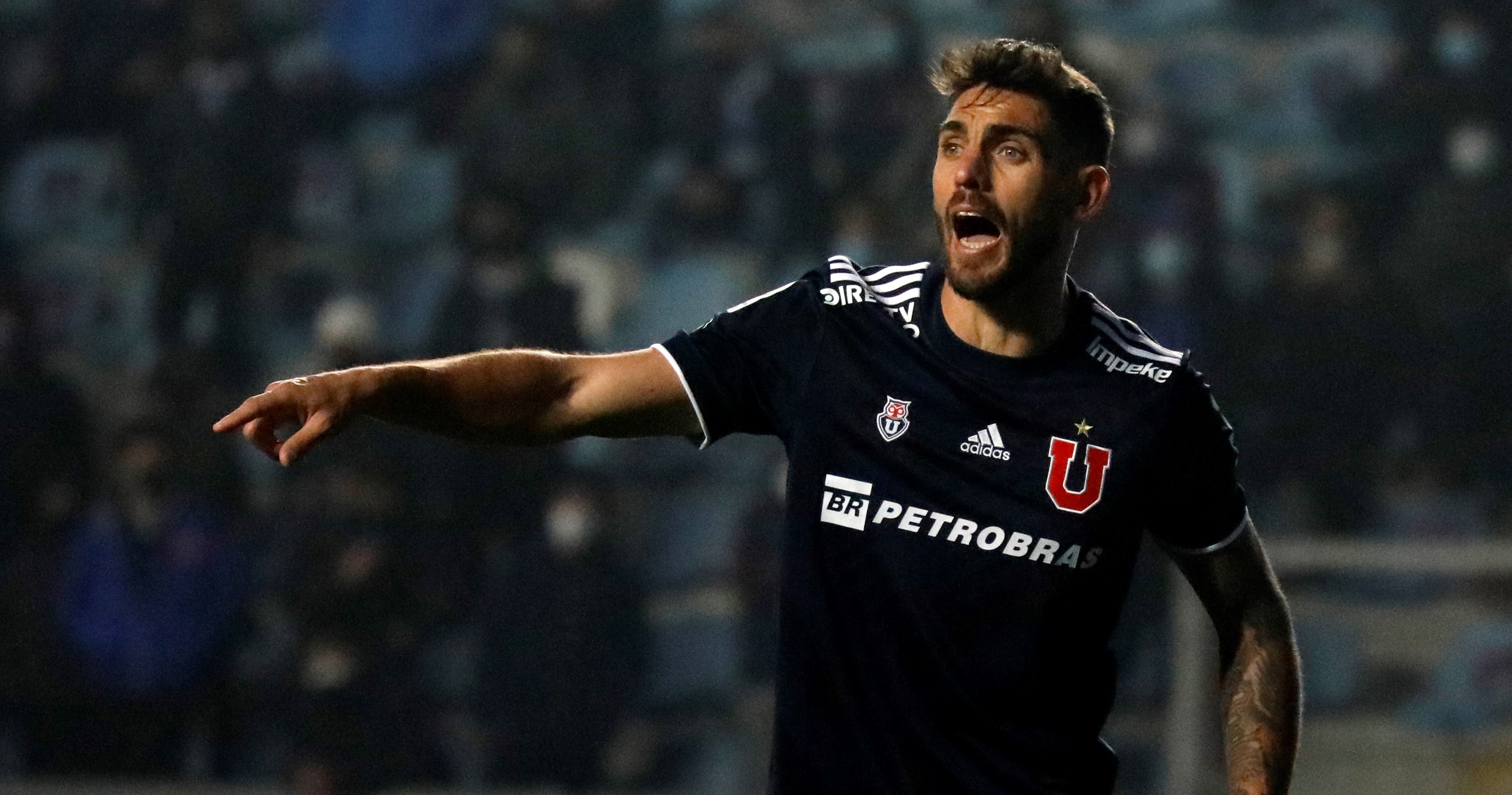 “En la ruta del León”: U. de Chile planifica su estrategia para el Superclásico