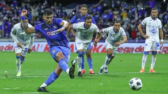 Lucas Passerini mantiene en pausa el trámite para obtener nacionalidad chilena