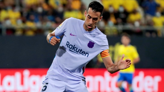 Sergio Busquets se llenó de críticas por actitud antideportiva ante el equipo de Tomás Alarcón