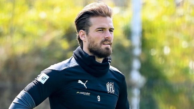 Christian Santos finalizó su cuarentena y Quinteros espera que vaya al Superclásico