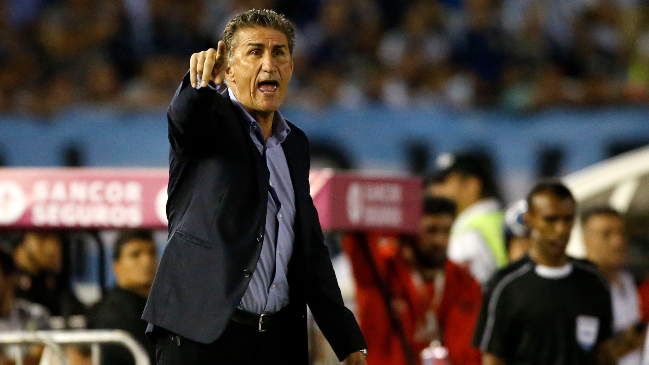 El experimentado entrenador Edgardo Bauza se retiró del fútbol