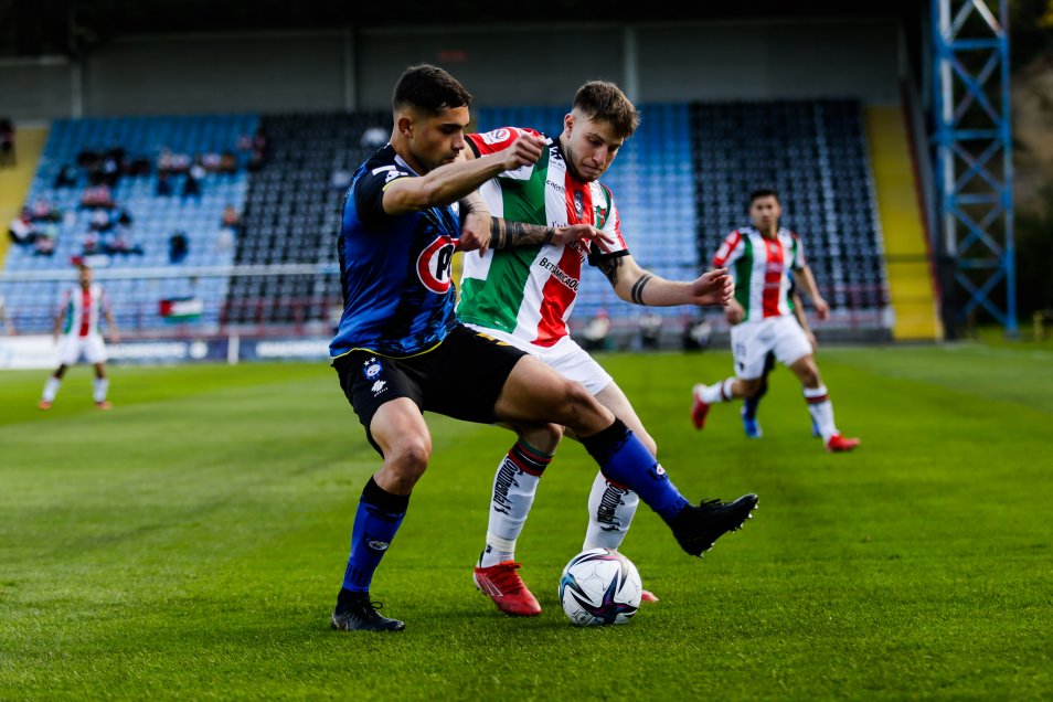 Huachipato encadenó su cuarto empate al estrellarse con Palestino en Talcahuano