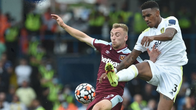 Leeds United sufrió remontada y sigue en posiciones de descenso en la Premier