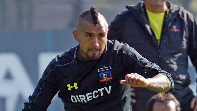 El nuevo guiño de Arturo Vidal a Colo Colo que enloqueció a sus hinchas antes del Superclásico
