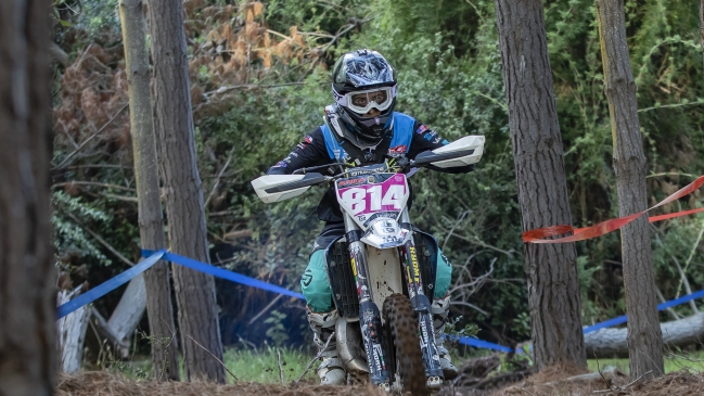 Franco Petrowitsch ganó la tercera fecha del Moto Enduro en Rungue