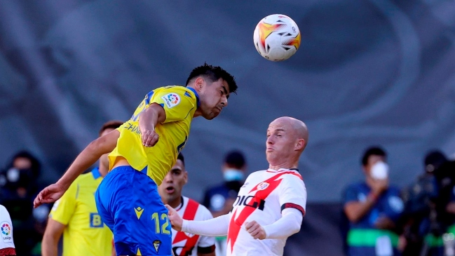 Tomás Alarcón actuó en caída de Cádiz en su visita a Rayo Vallecano