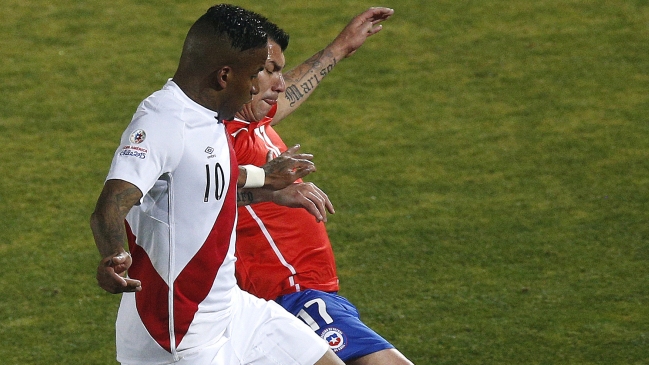 Se calienta el Clásico del Pacífico: Medio peruano criticó a periodista chileno que ninguneó a Farfán