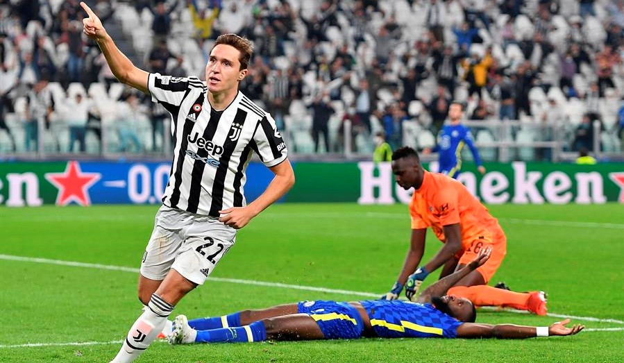 Juventus derribó a Chelsea y tomó el liderato del Grupo H en la Champions