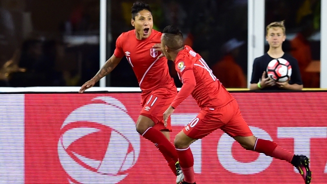 Raúl Ruidíaz generó preocupación en Perú de cara al duelo con Chile