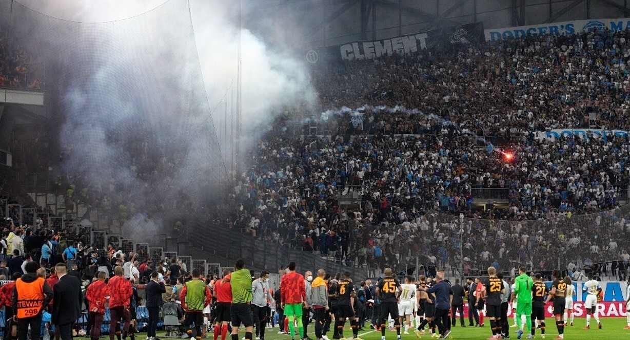 Los incidentes entre hinchas del Marsella de Sampaoli y Galatasaray en la Europa League