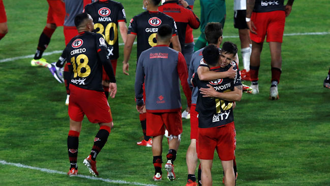 Ñublense volvió a encender las redes sociales tras derrotar a Colo Colo