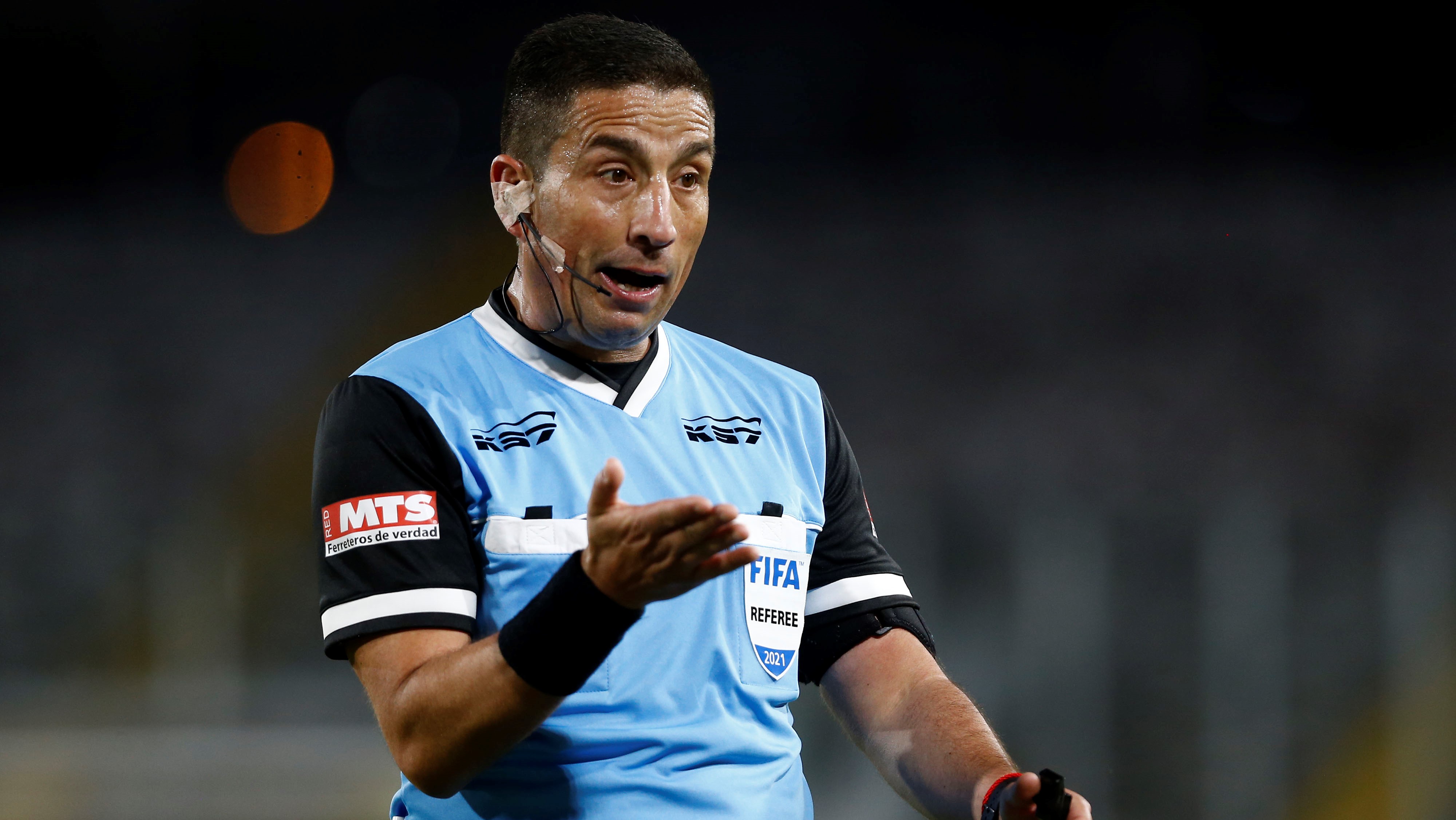 ¿Efecto Castrilli? Eduardo Gamboa se retiró del arbitraje profesional