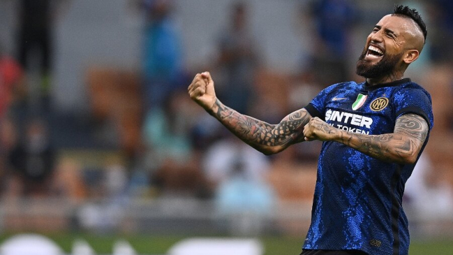 Arturo Vidal asoma como titular para el duelo de Inter de Milán contra Sassuolo
