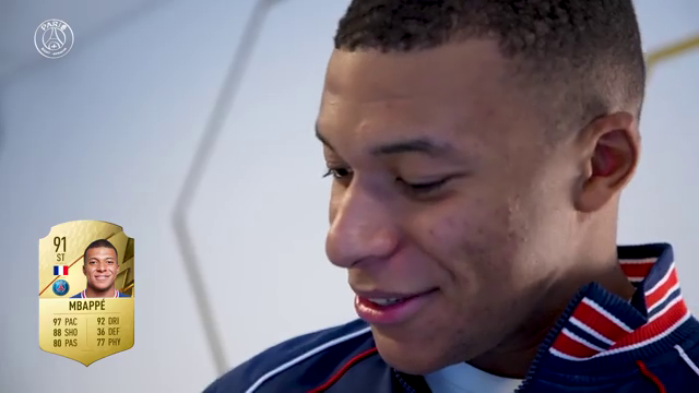 Mbappé, Neymar, Messi y los jugadores de PSG reaccionaron a sus cartas del FIFA 22
