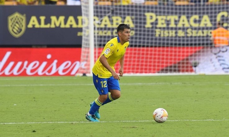 Cádiz contó con Tomás Alarcón en empate con Valencia en la liga española