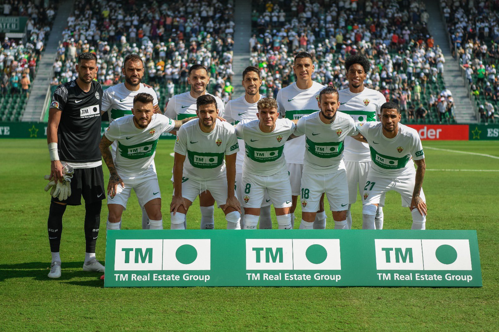 Enzo Roco fue titular en Elche que derrotó a Celta de Vigo de Matías Dituro en España