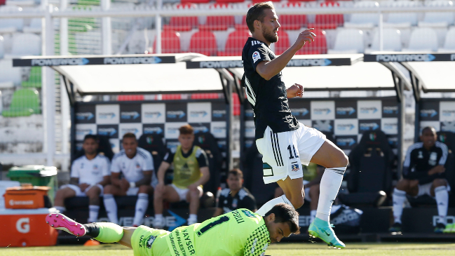 Christian Santos debutó en Colo Colo tras ingresar en la recta final ante Palestino