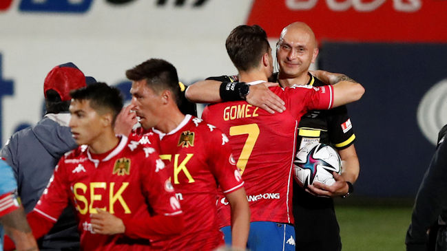 César Deischler puso fin a su carrera como árbitro tras el duelo entre Unión Española y O’Higgins