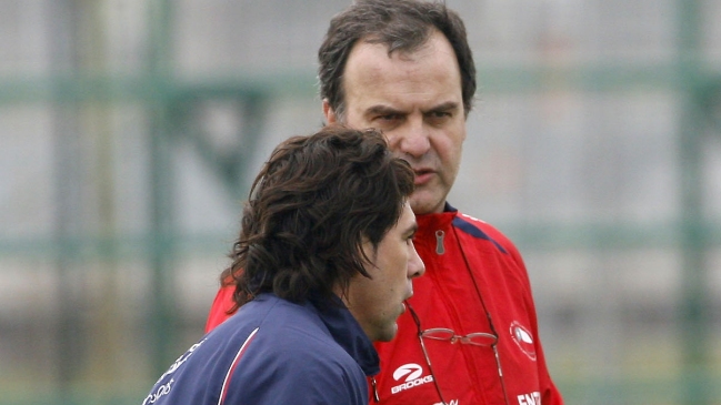 Salas defendió el legado de Bielsa: Si dices que no dejó nada, estás cagado de la cabeza