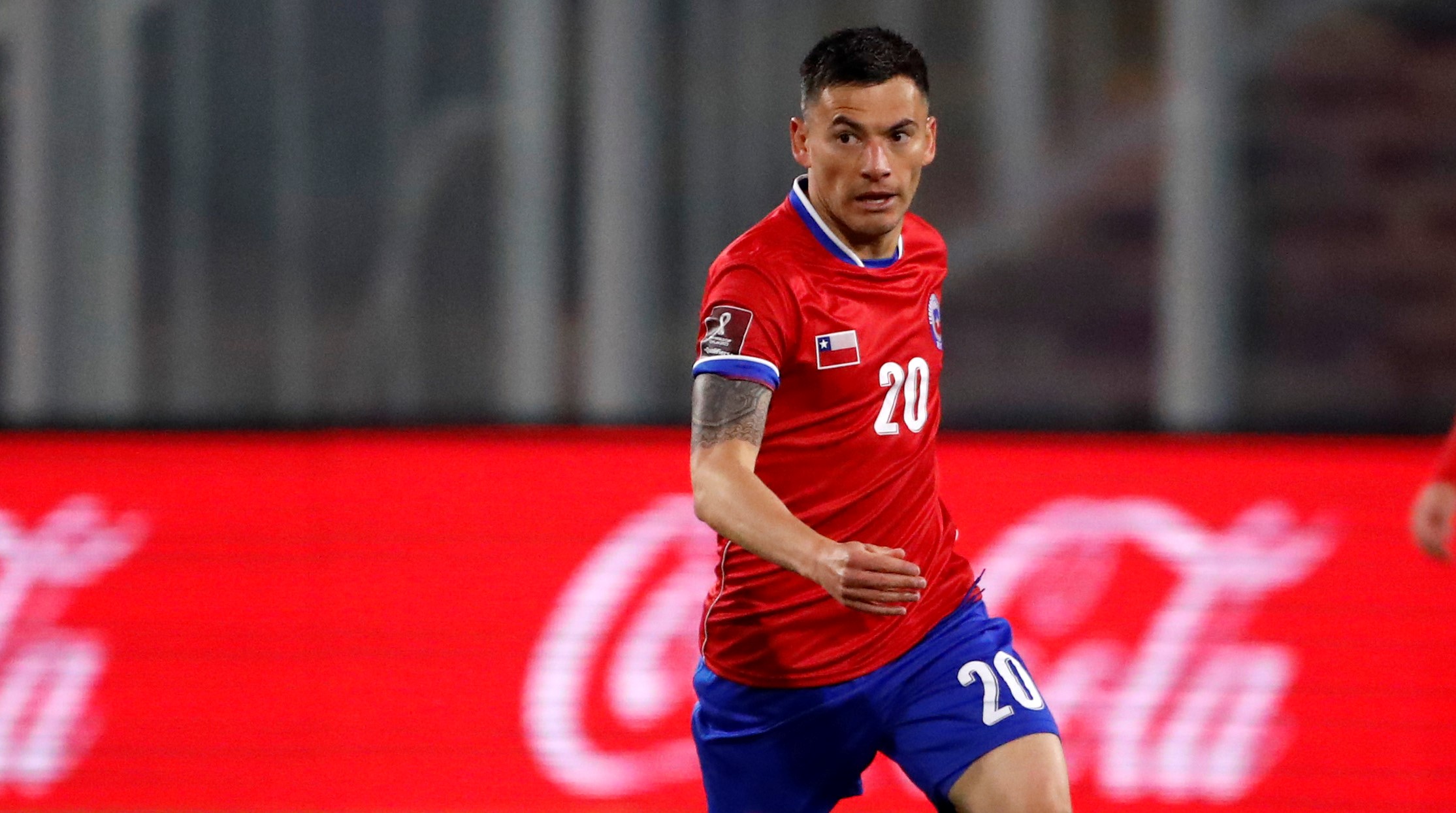 Charles Aránguiz se integró a La Roja y pudo entrenar en “Juan Pinto Durán”