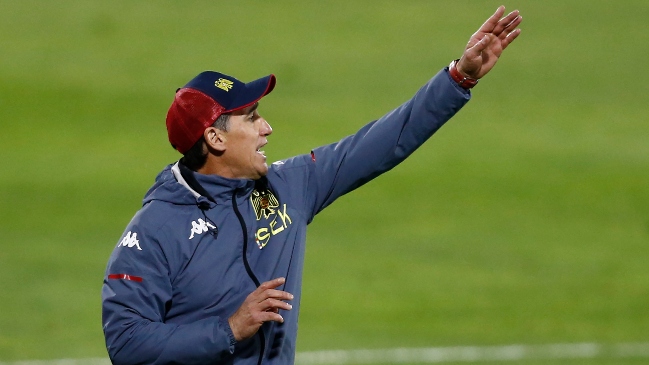 César Bravo: Perdimos el partido ante la UC por fallas individuales