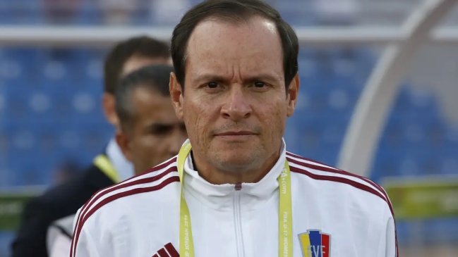 Justicia venezolana ordenó arresto de ex seleccionador acusado de abuso por jugadoras
