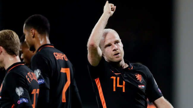 Países Bajos batió a Letonia y se afianzó como líder del Grupo G de las Clasificatorias Europeas